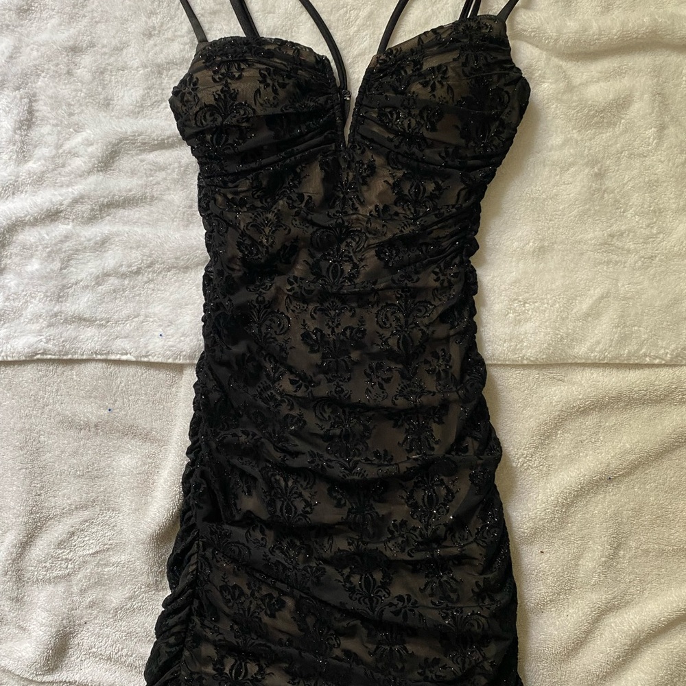 Elegant Black Lace Dress